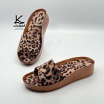 دمپایی زنانه پلنگی ویان